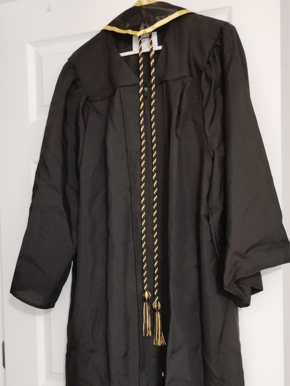 Like New Graduation Cap And Gown